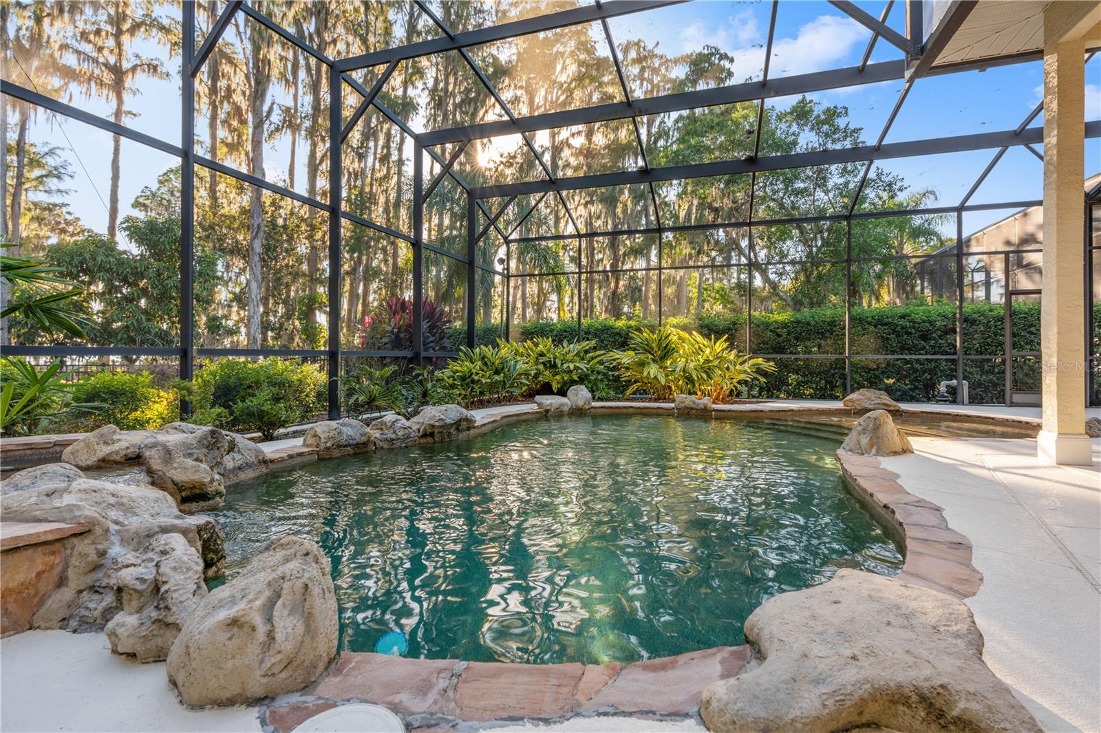 Image 36 of 59 For 10417 Lake Louisa Road