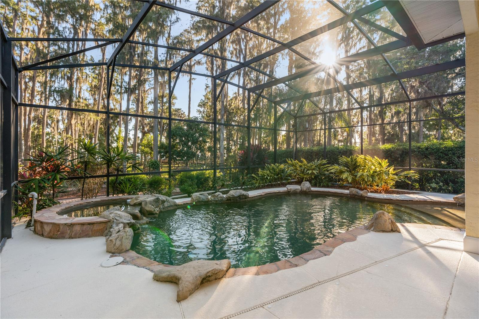 Image 40 of 59 For 10417 Lake Louisa Road