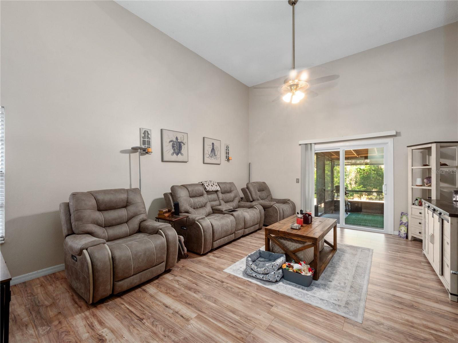 Image 3 of 26 For 252 Alston Drive