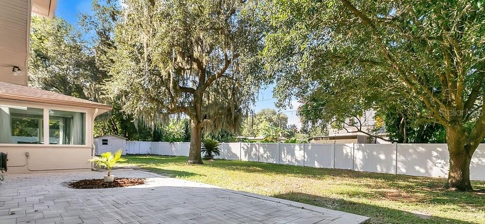 Image 24 of 38 For 546 Lake Como Circle