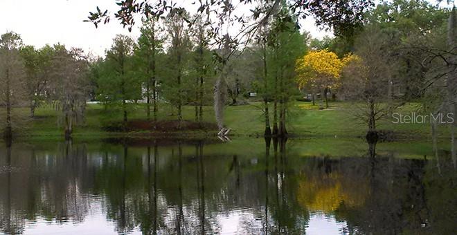 Image 34 of 38 For 546 Lake Como Circle