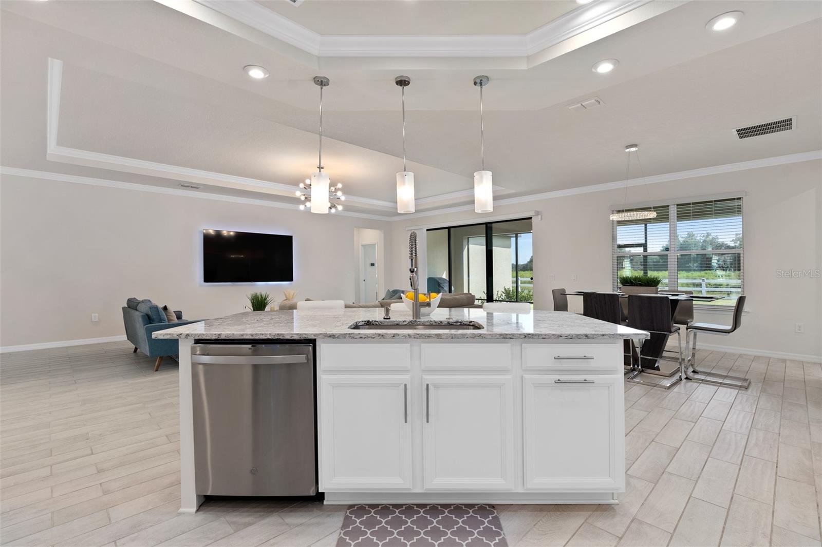 Image 21 of 59 For 1070 Windlass Court