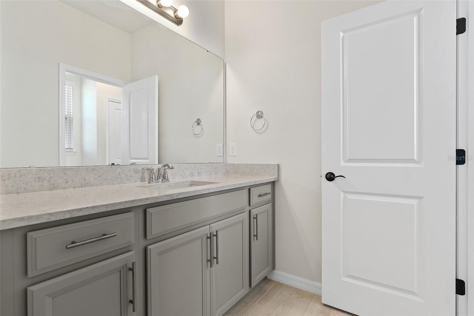 Image 27 of 59 For 1070 Windlass Court