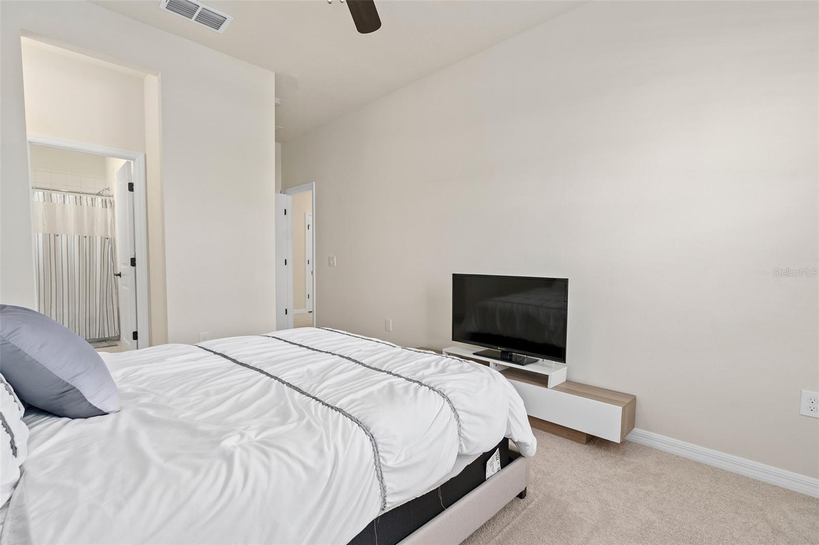 Image 30 of 59 For 1070 Windlass Court