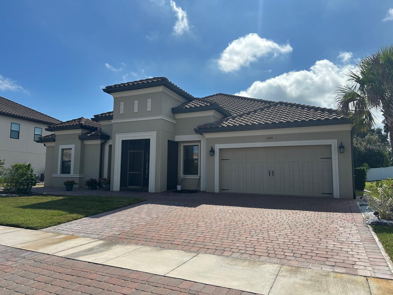 Image 4 of 59 For 1070 Windlass Court