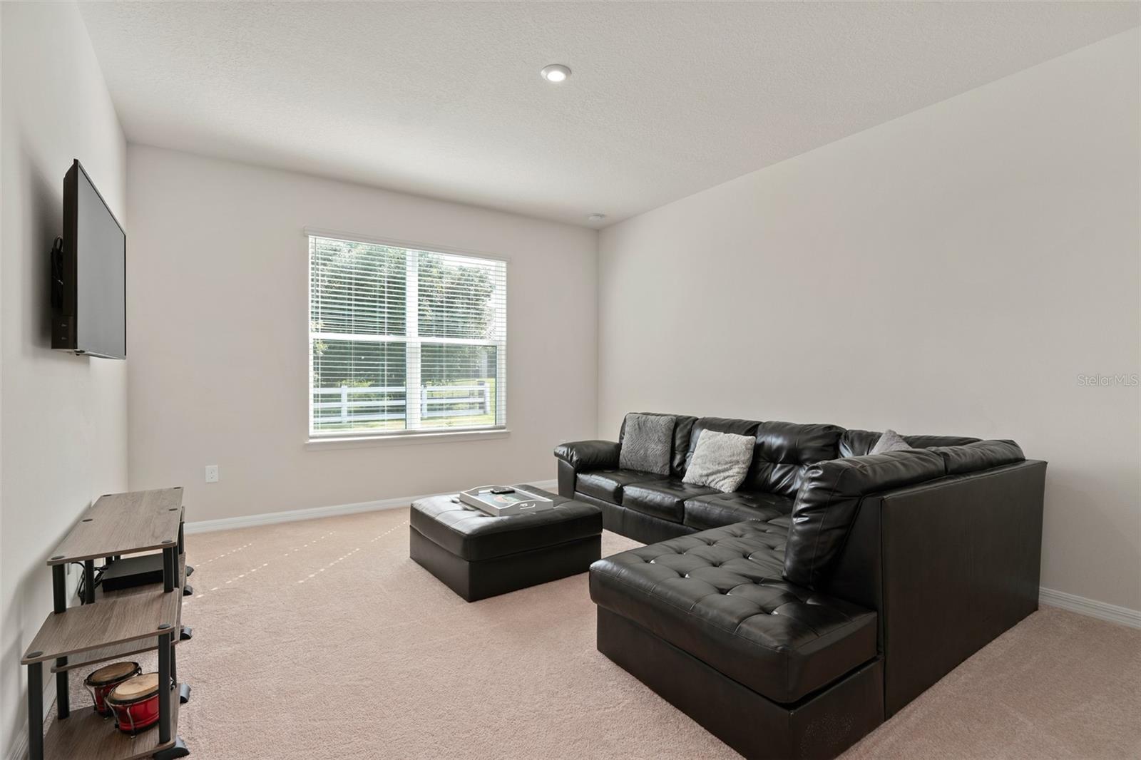 Image 40 of 59 For 1070 Windlass Court