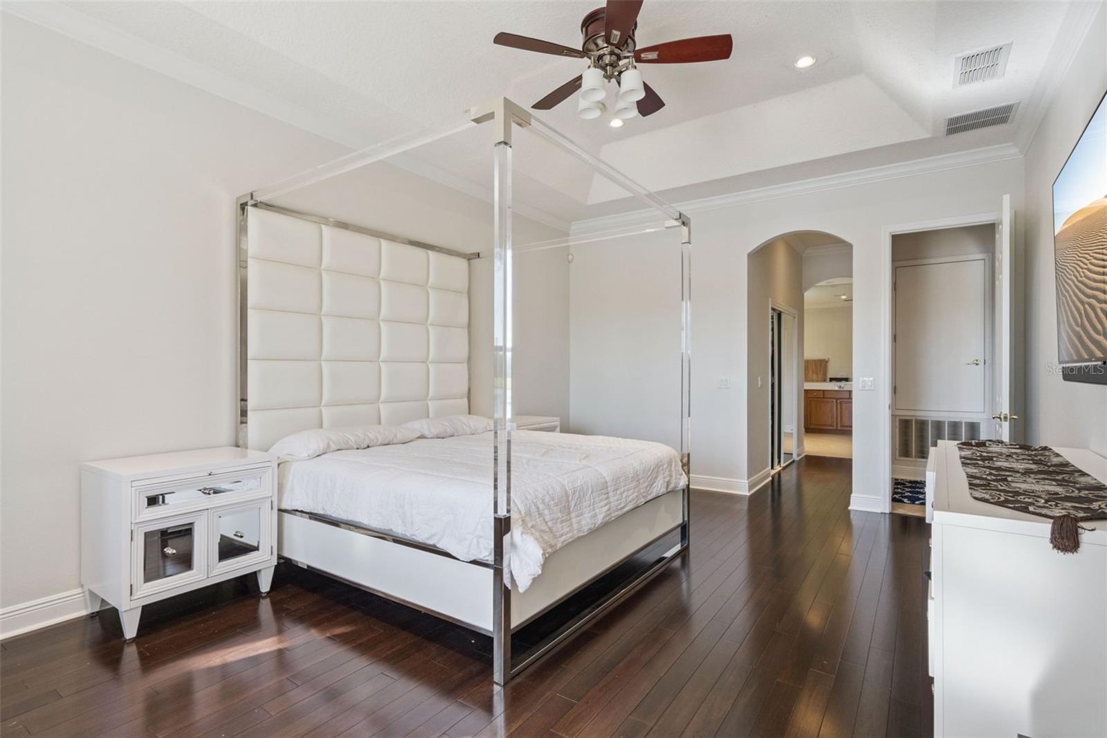 Image 25 of 51 For 13212 Swansea Avenue