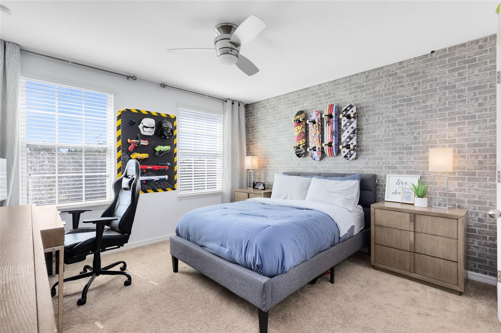 Image 29 of 46 For 15261 Honeybell Drive