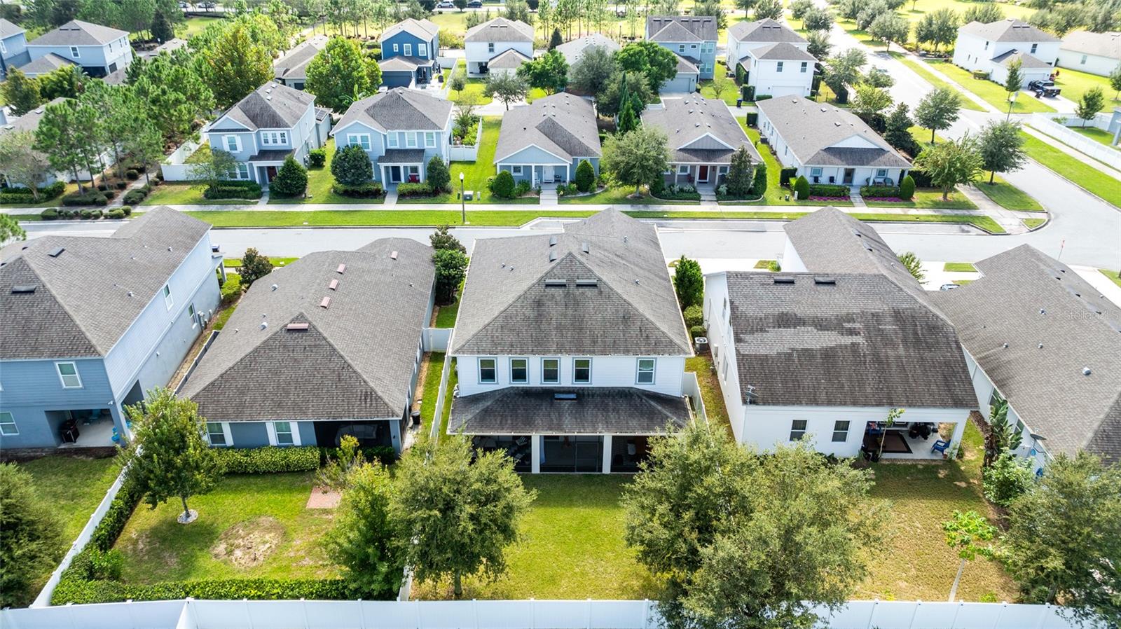 Image 40 of 46 For 15261 Honeybell Drive