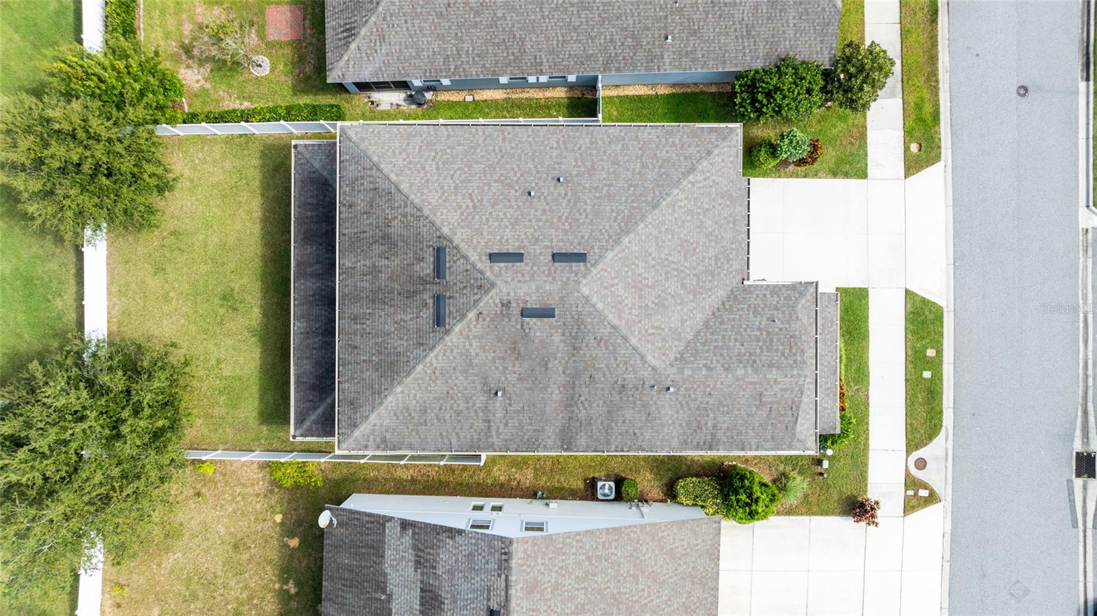 Image 41 of 46 For 15261 Honeybell Drive