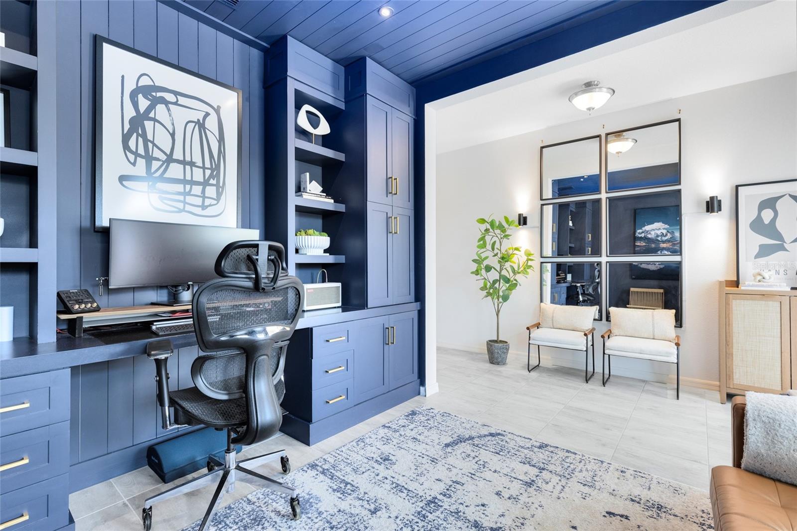 Image 8 of 46 For 15261 Honeybell Drive