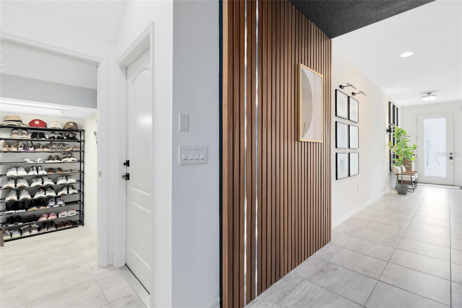 Image 9 of 46 For 15261 Honeybell Drive