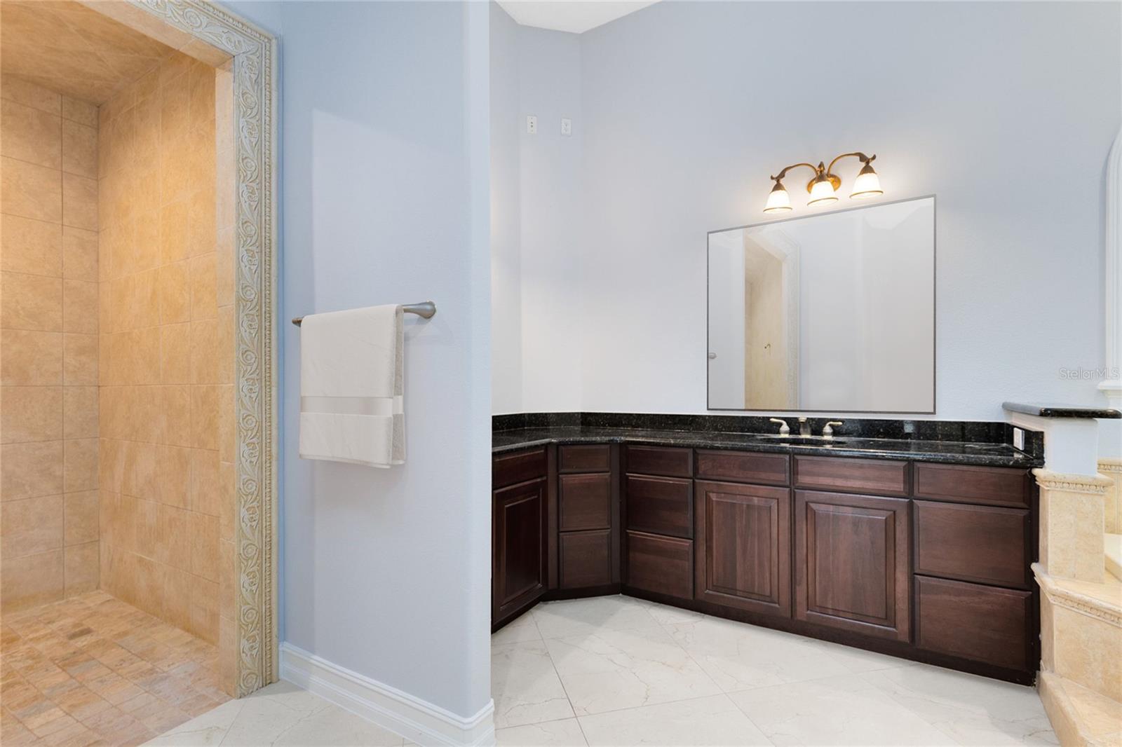 Image 22 of 36 For 13950 Smokerise Court