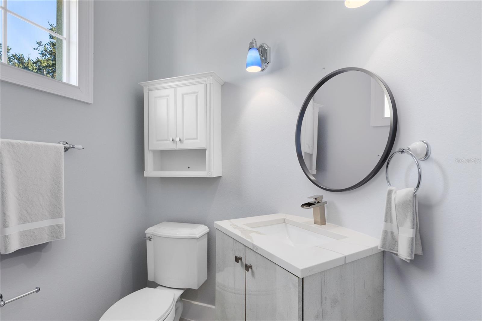 Listing photo id 23 for 13950 Smokerise Court