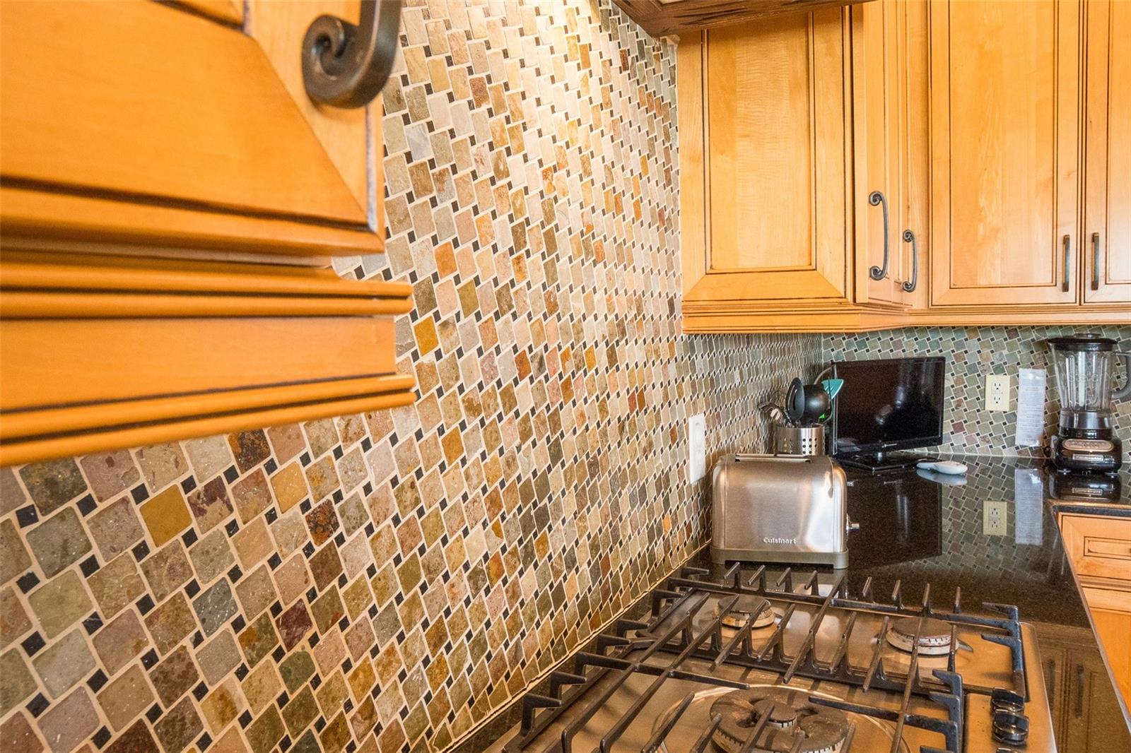 Image 12 of 32 For 1028 Castle Pines Court