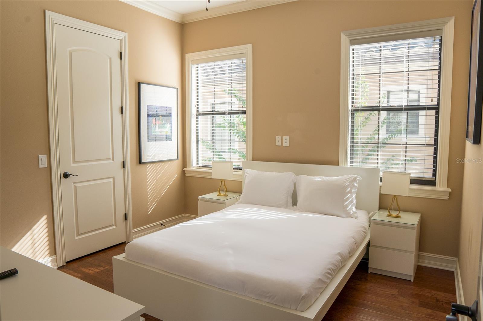 Image 20 of 32 For 1028 Castle Pines Court