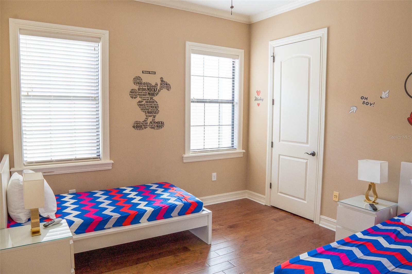 Image 22 of 32 For 1028 Castle Pines Court