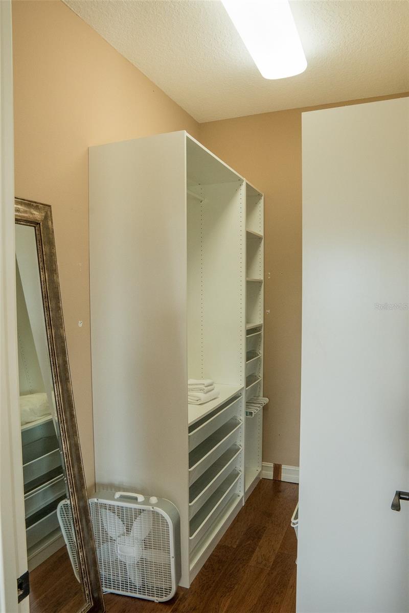 Image 25 of 32 For 1028 Castle Pines Court