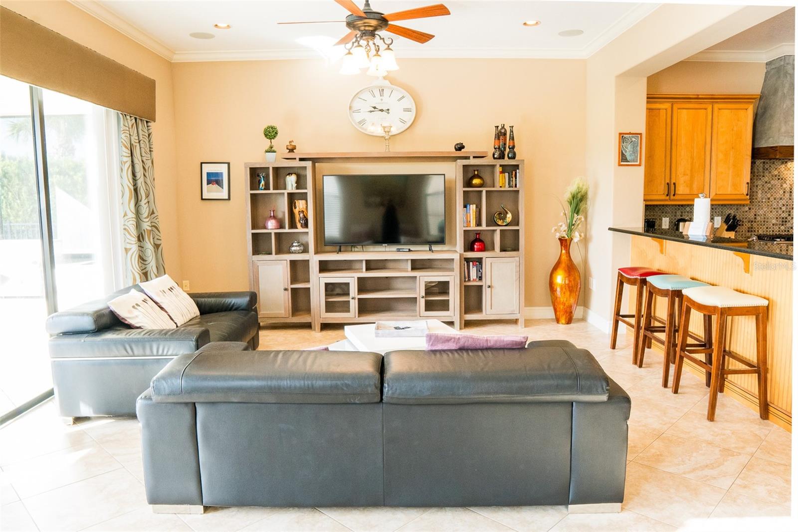 Image 8 of 32 For 1028 Castle Pines Court