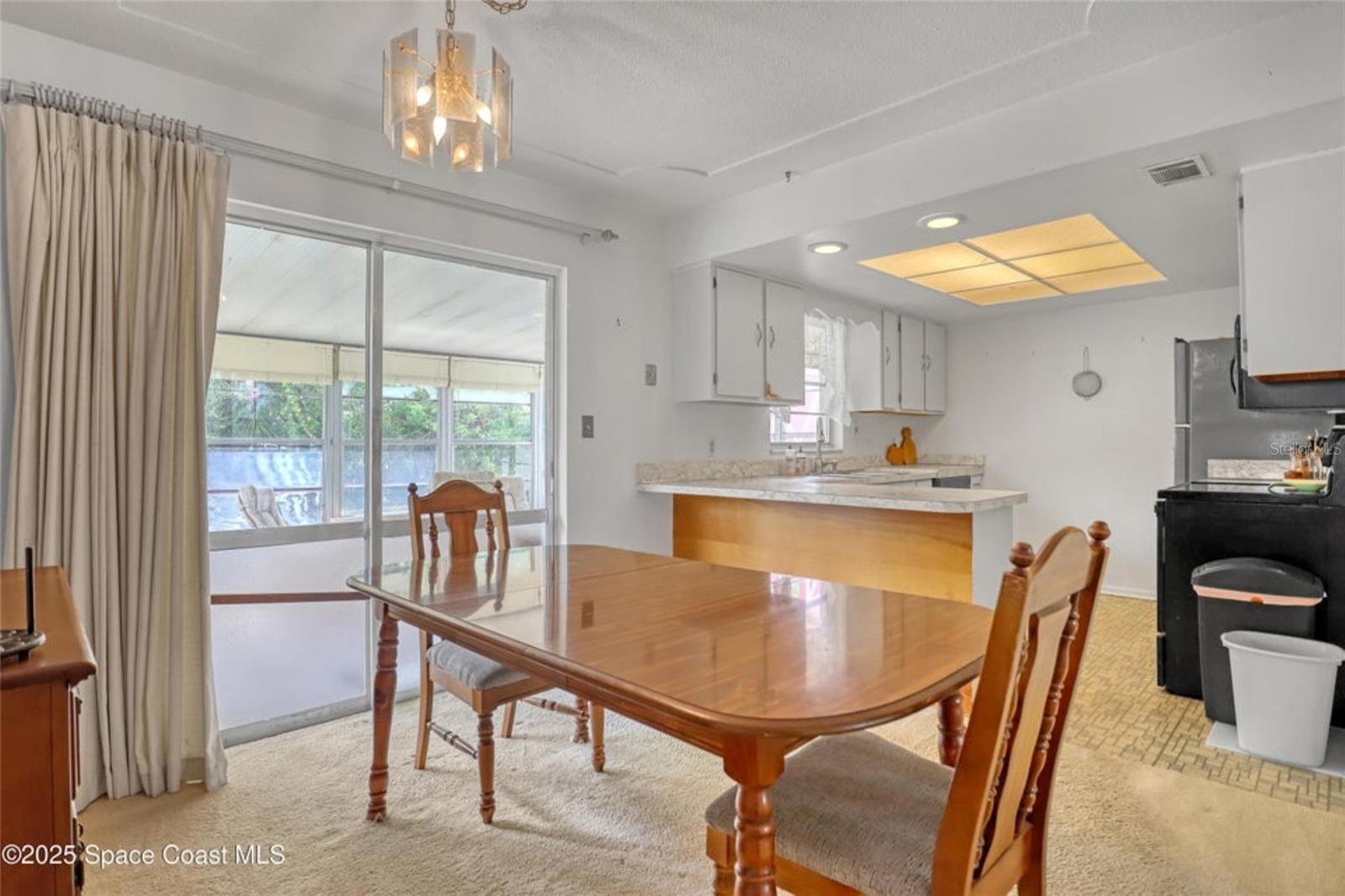 Image 10 of 21 For 4310 Elliot Avenue