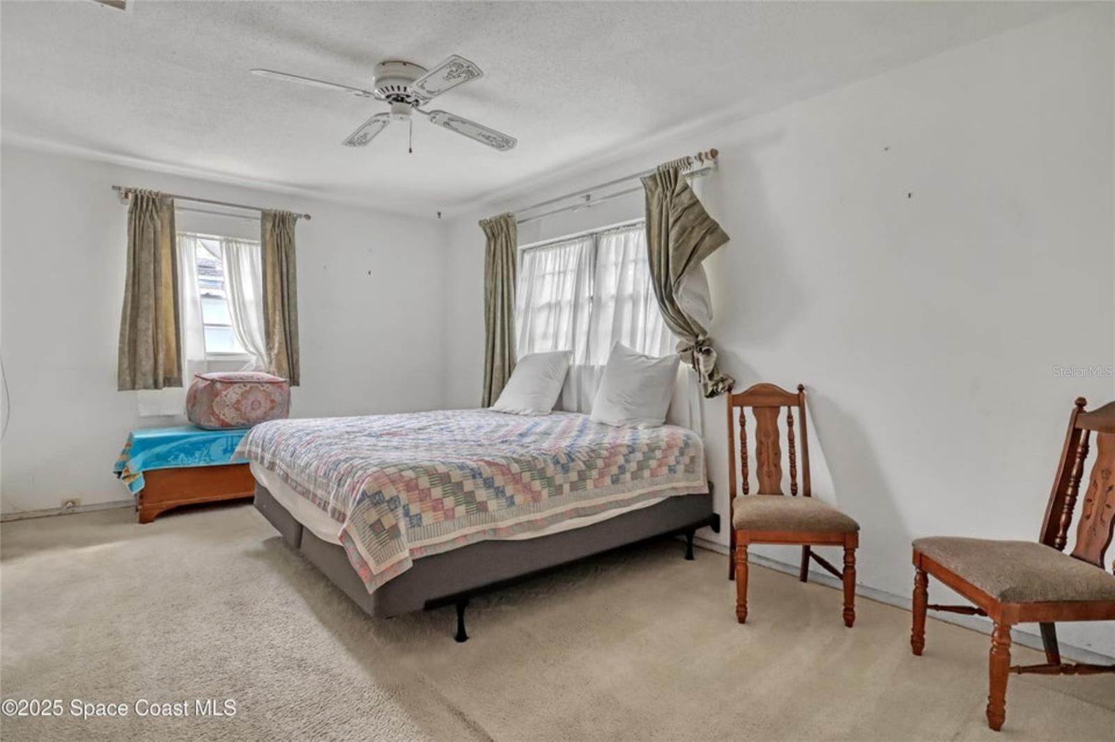 Image 15 of 21 For 4310 Elliot Avenue