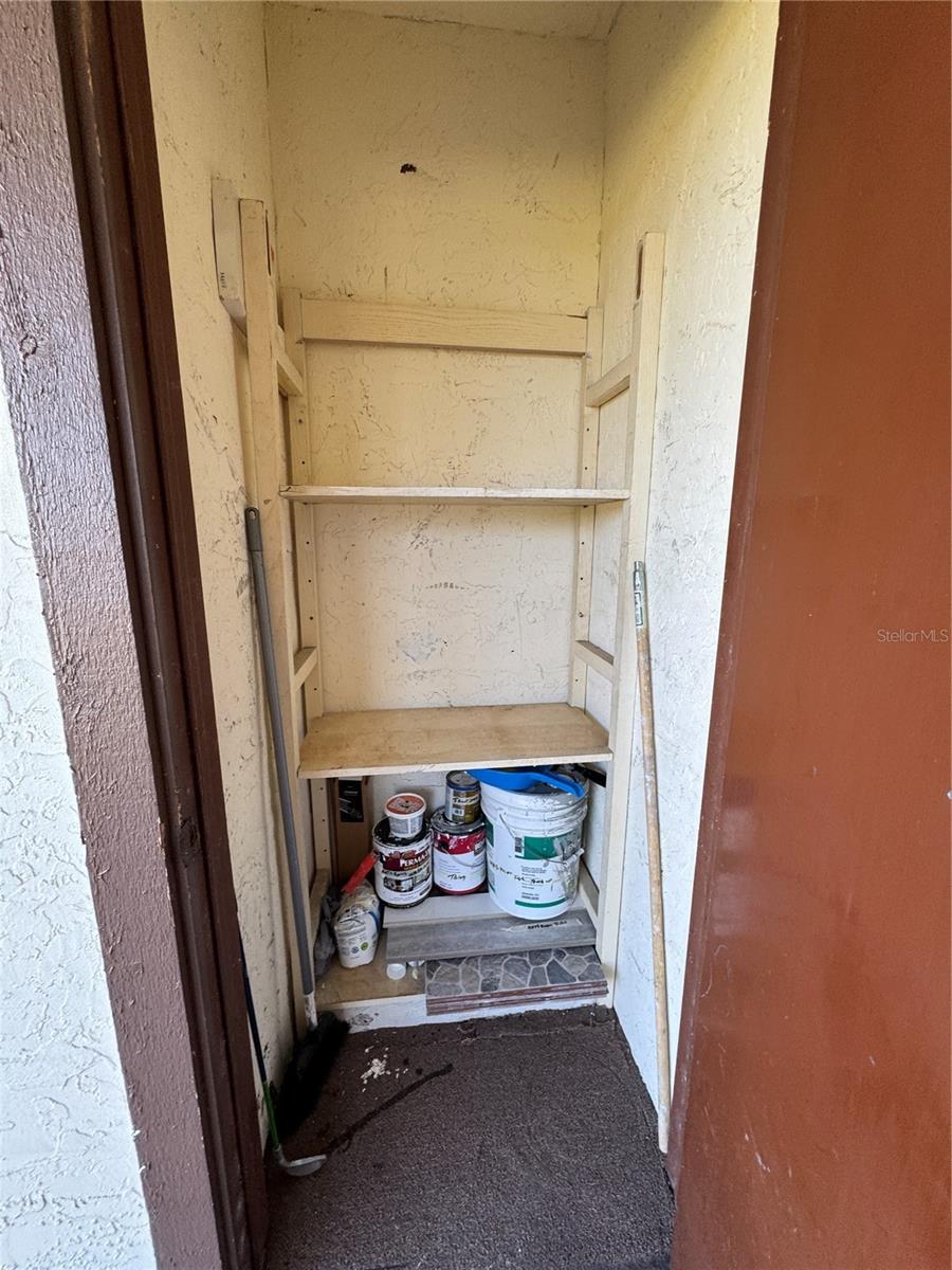 Image 17 of 30 For 6062 Willowpionte Circle 203