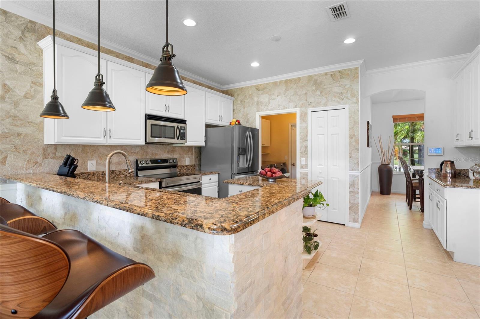 Image 12 of 69 For 4119 Navigator Way