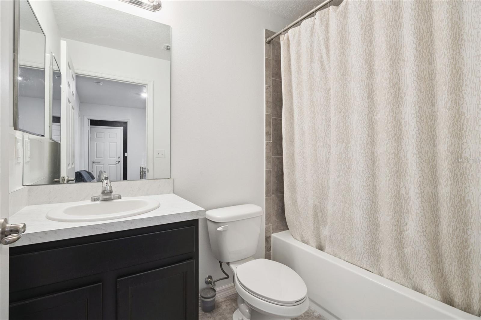 Image 17 of 28 For 1605 Mayaro Court