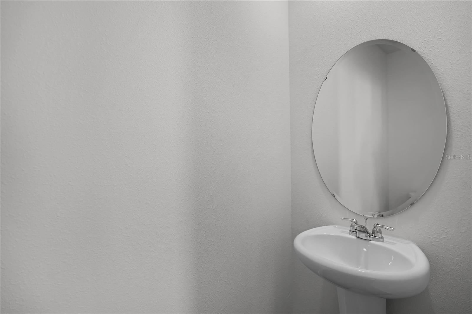 Image 35 of 37 For 1684 Hummingbird Road