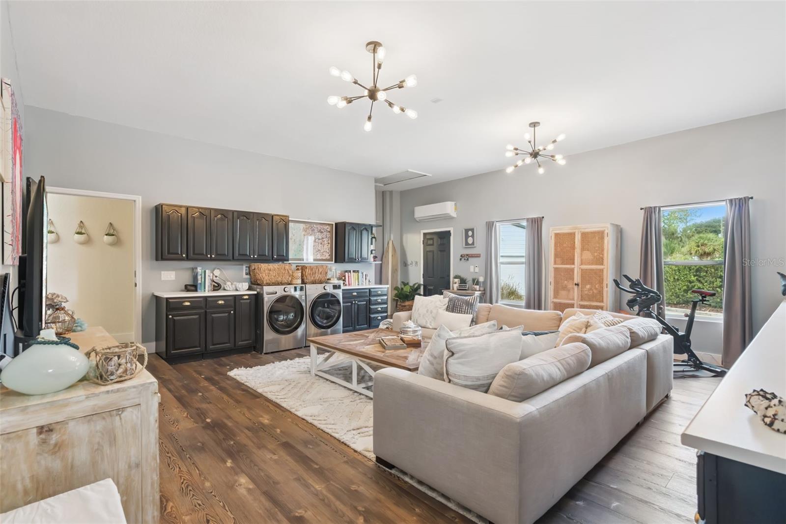 Image 18 of 42 For 2828 Ingeborg Court