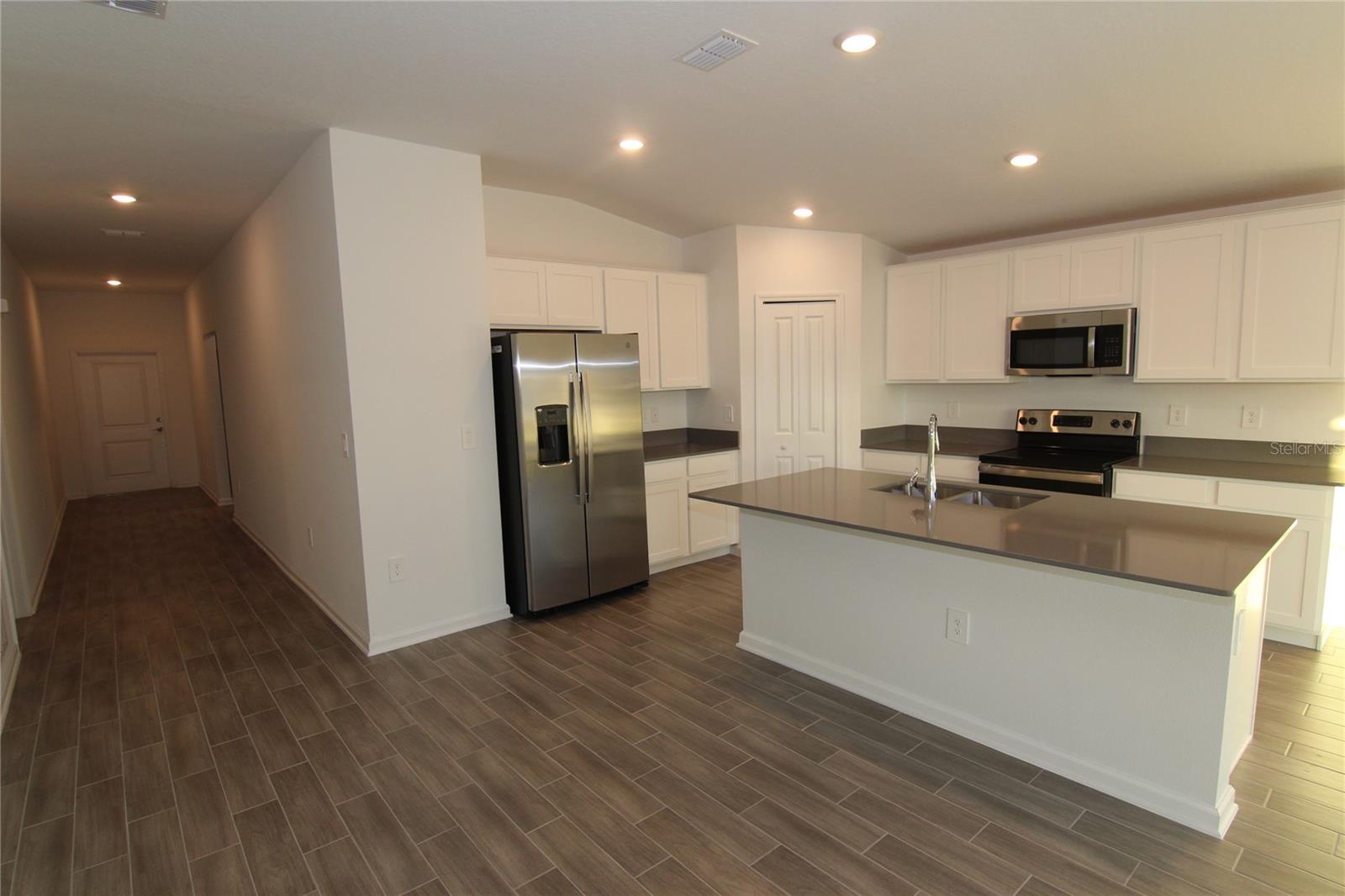 Image 8 of 27 For 5380 Preserve Boulevard