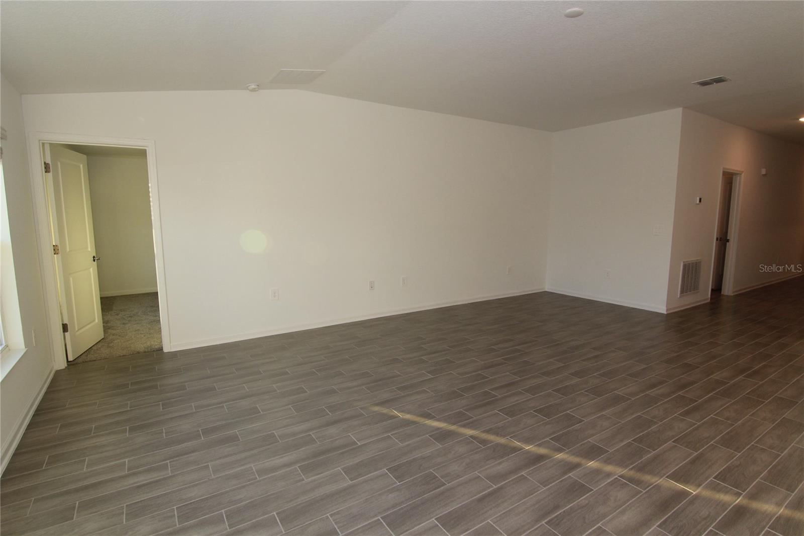 Image 9 of 27 For 5380 Preserve Boulevard