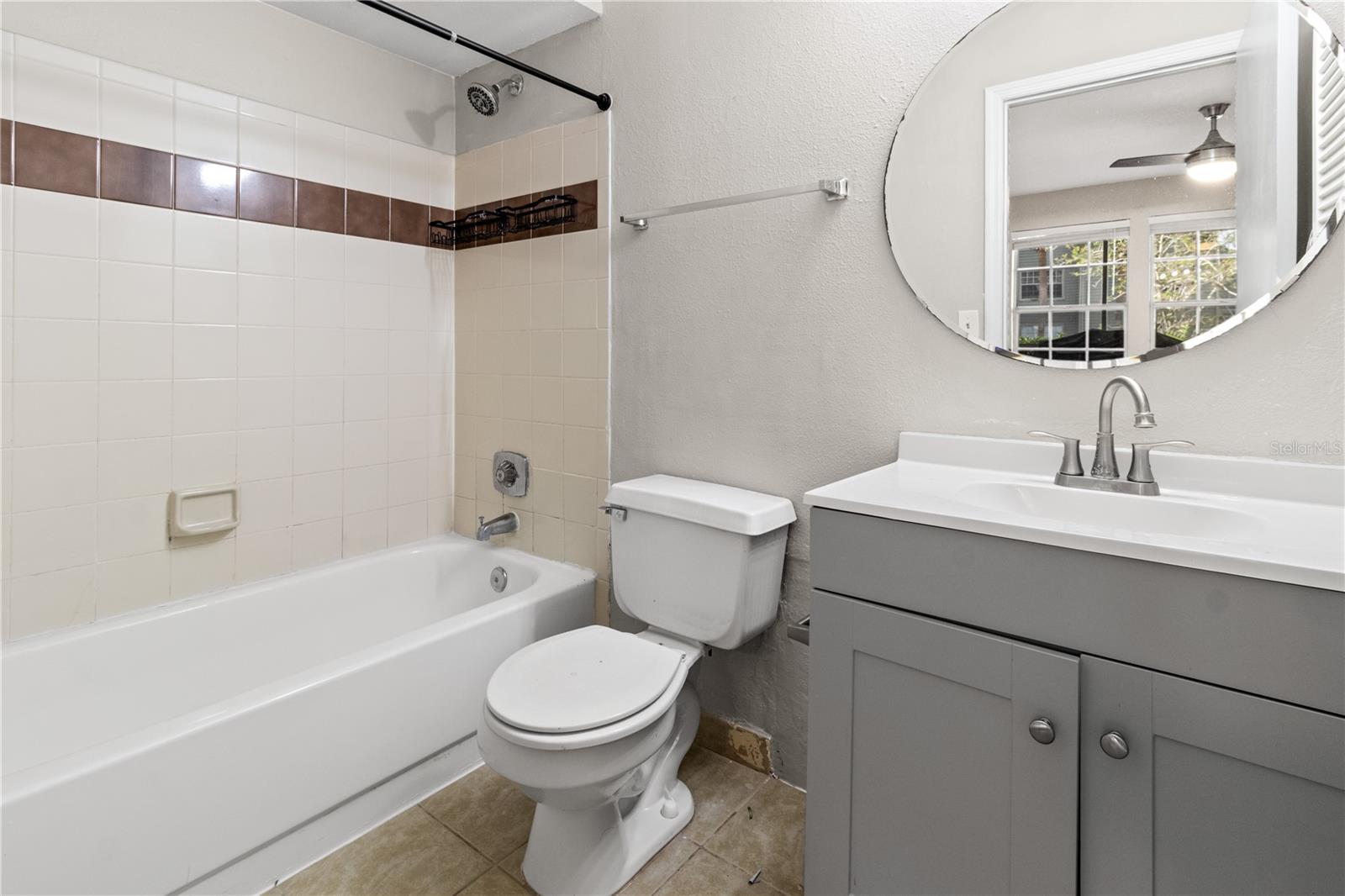 Image 14 of 19 For 6142 Westgate Drive 103