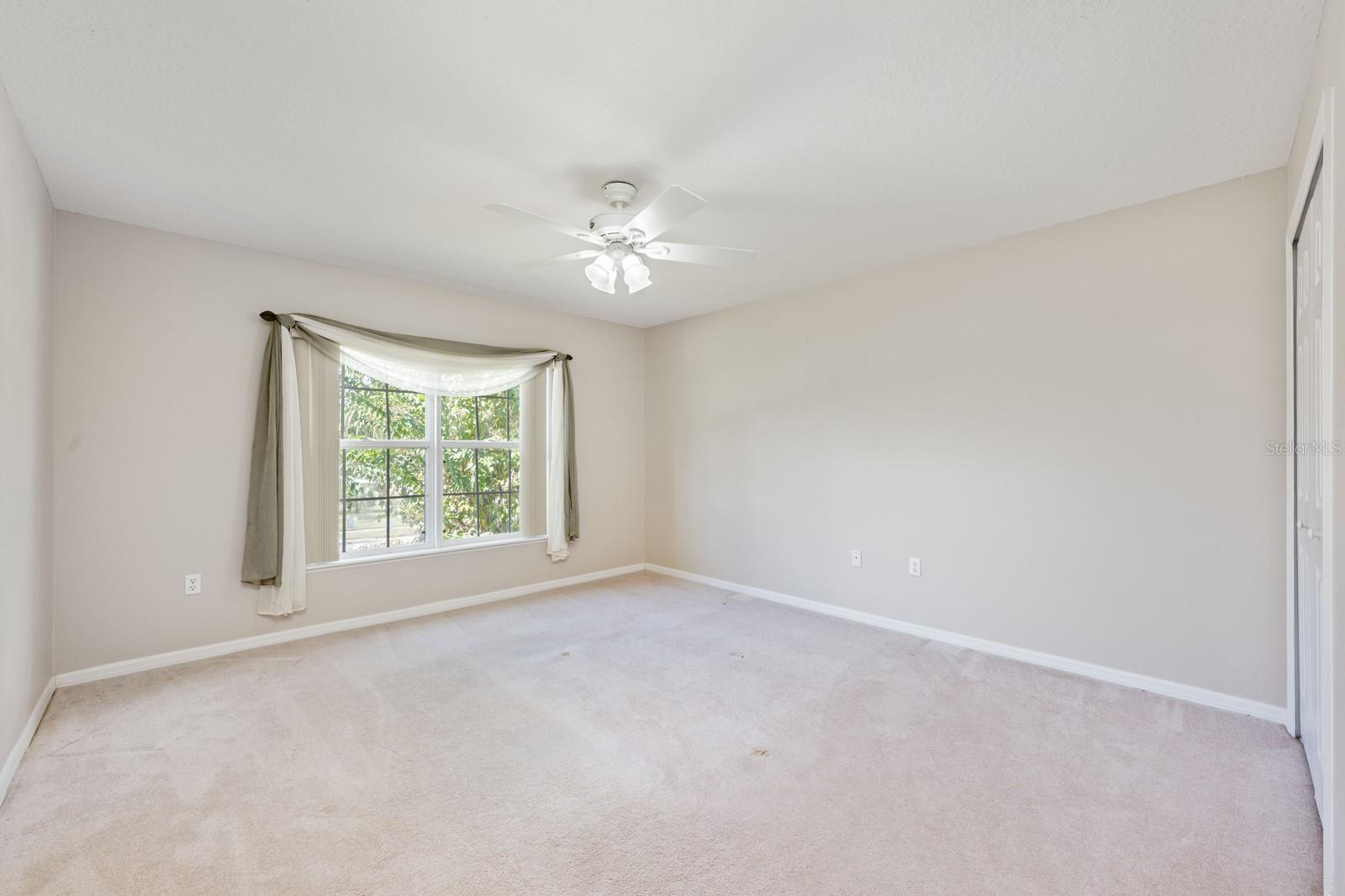 Image 38 of 40 For 541 Yellow Tail Place