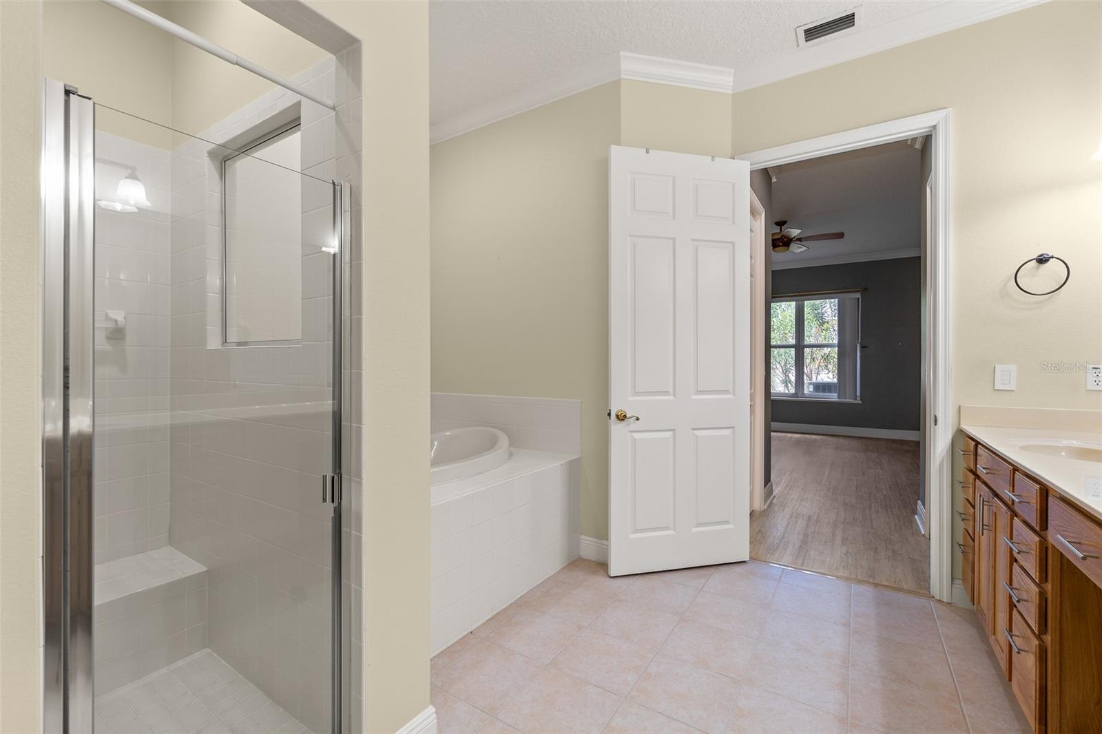 Image 22 of 46 For 104 Joe Place 14