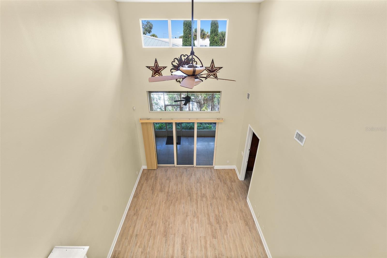Image 39 of 46 For 104 Joe Place 14