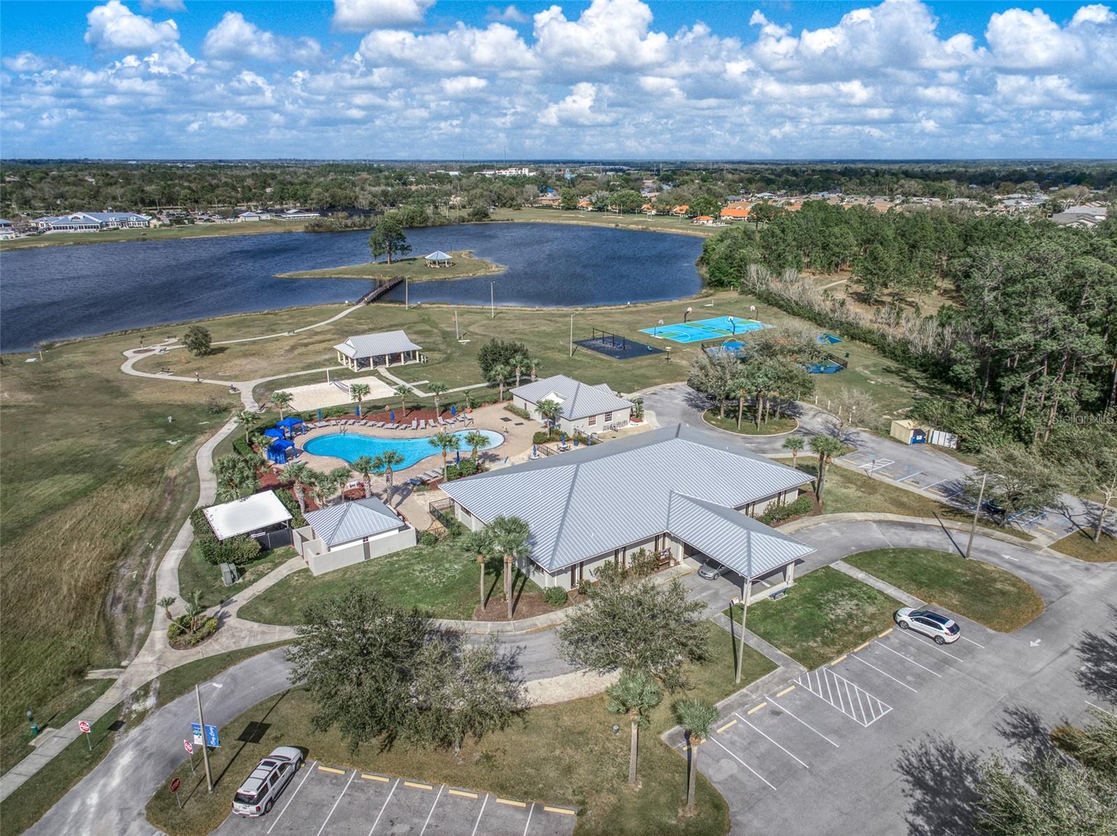 Image 73 of 74 For 7100 Sun N Lake Boulevard
