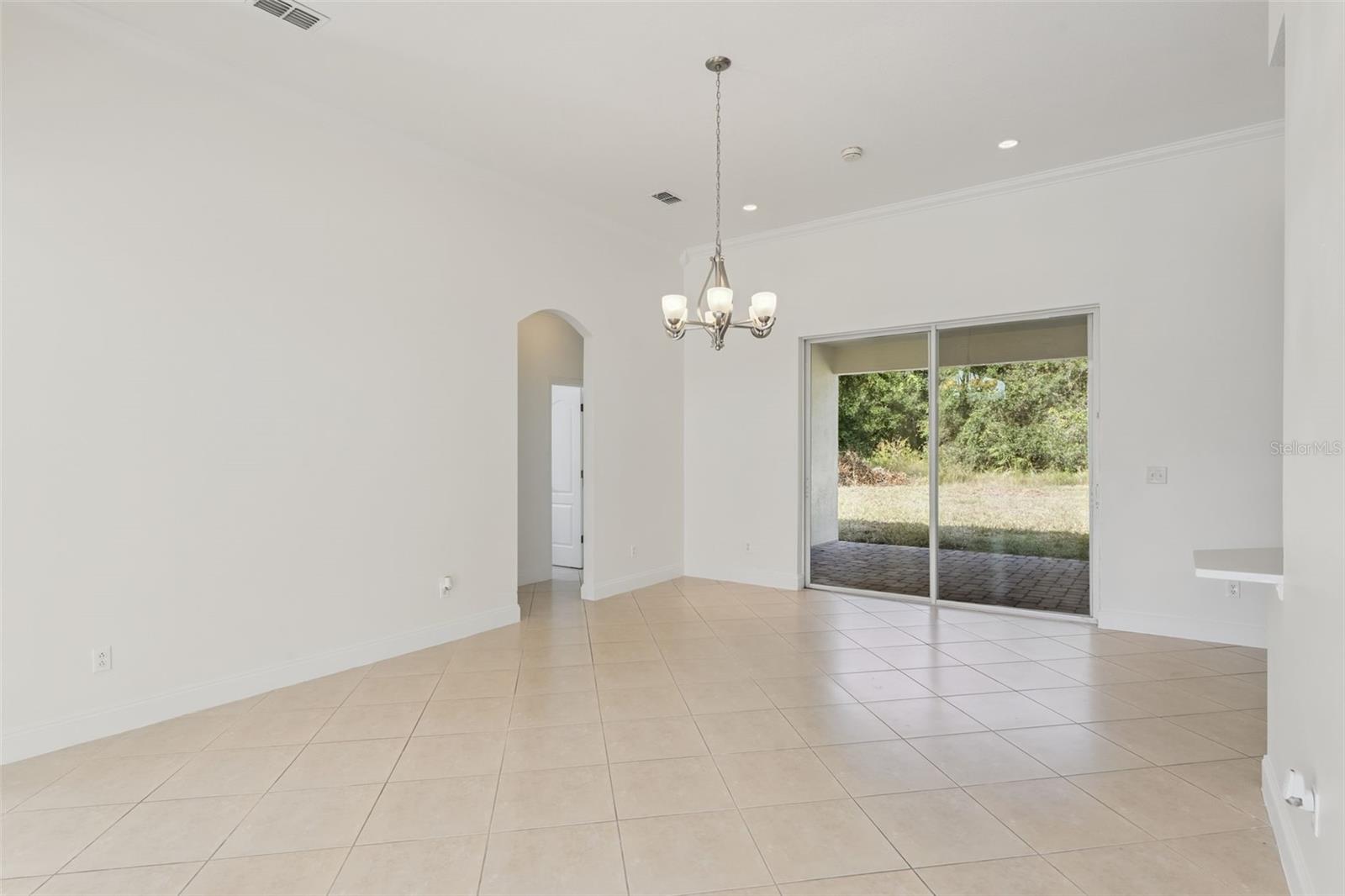 Image 4 of 27 For 2507 Monaco Cove Circle