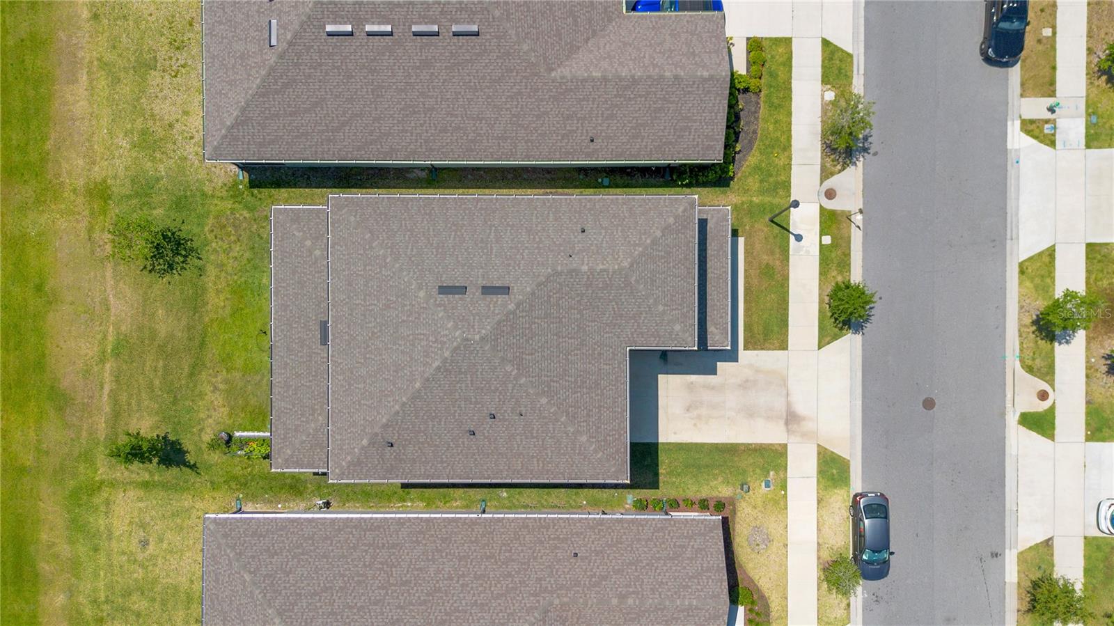Image 36 of 39 For 9187 Waverly Walk Drive