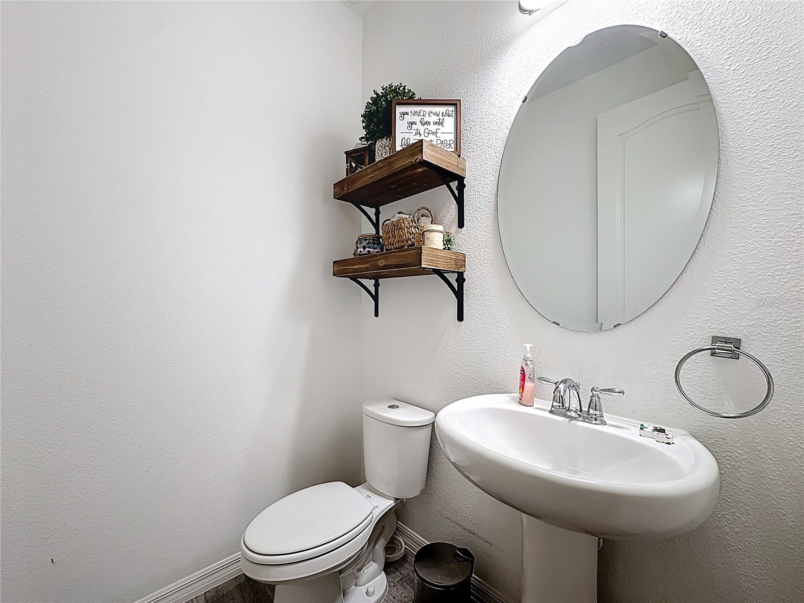 Image 19 of 47 For 721 Benoi Dr