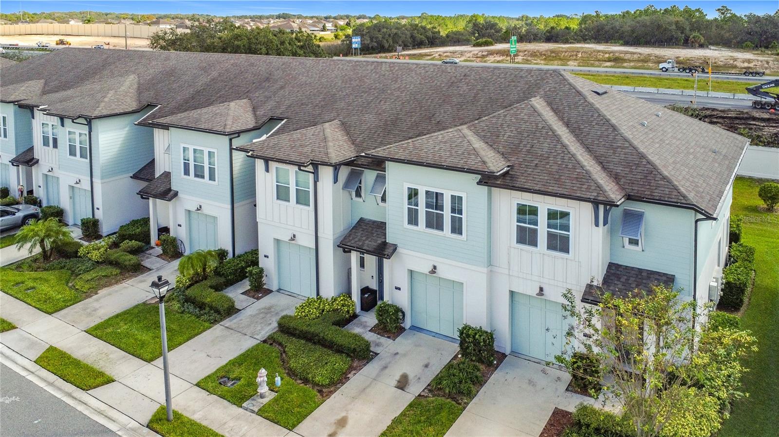 Image 4 of 47 For 721 Benoi Dr