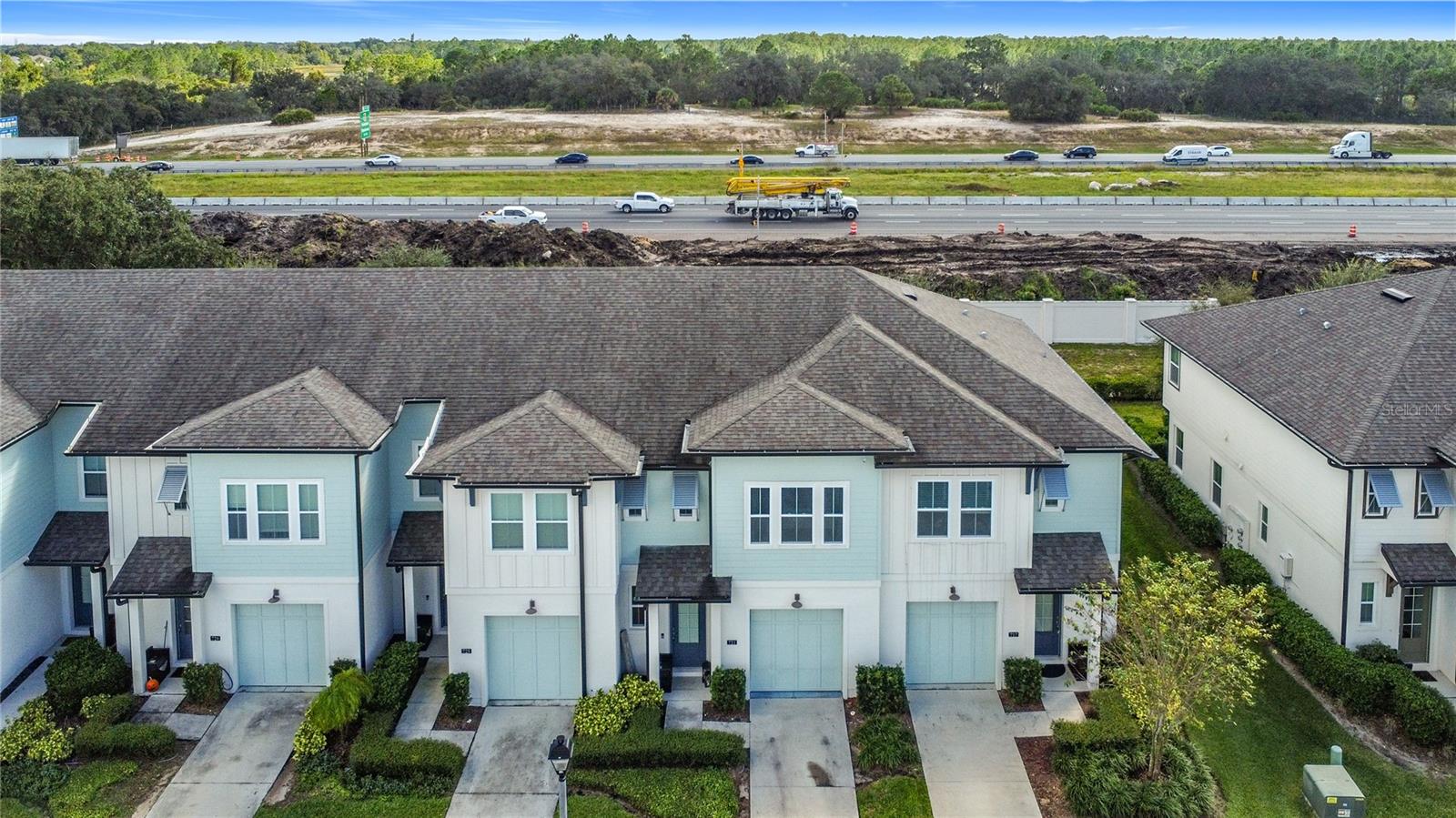 Image 5 of 47 For 721 Benoi Dr