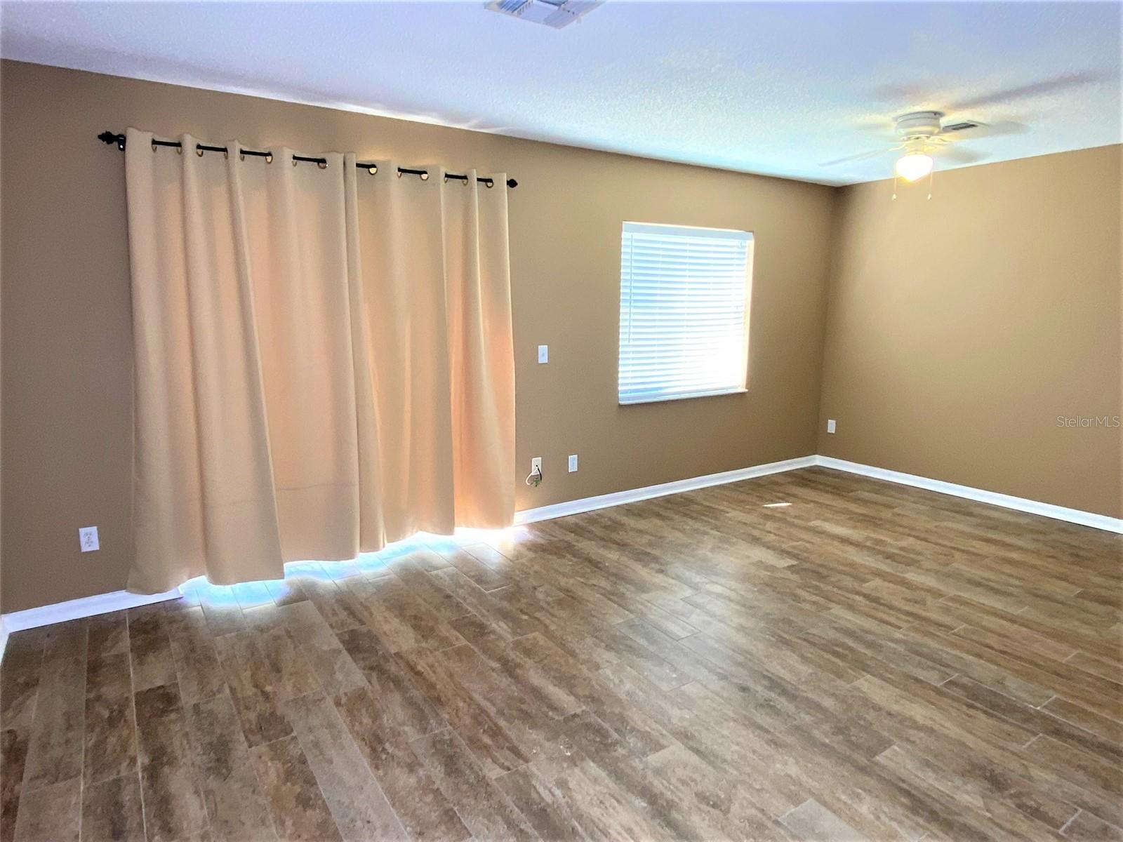 Image 3 of 21 For 13054 Lexington Summit Street