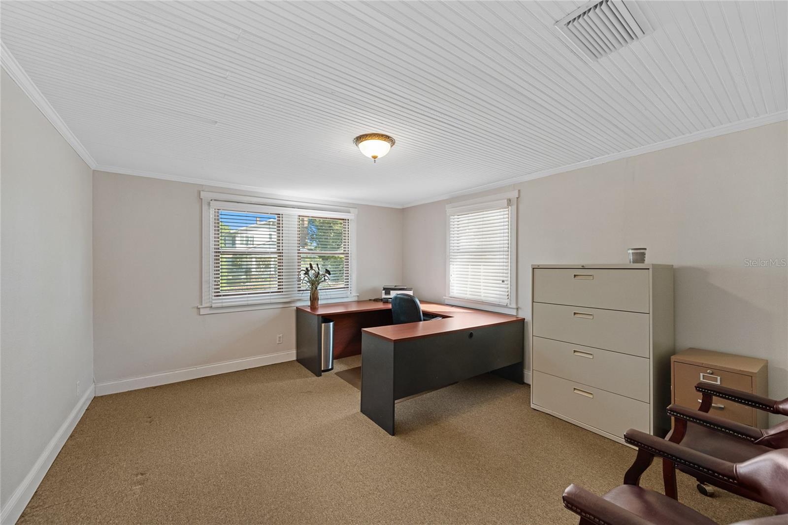 Image 17 of 44 For 272 Warren Avenue