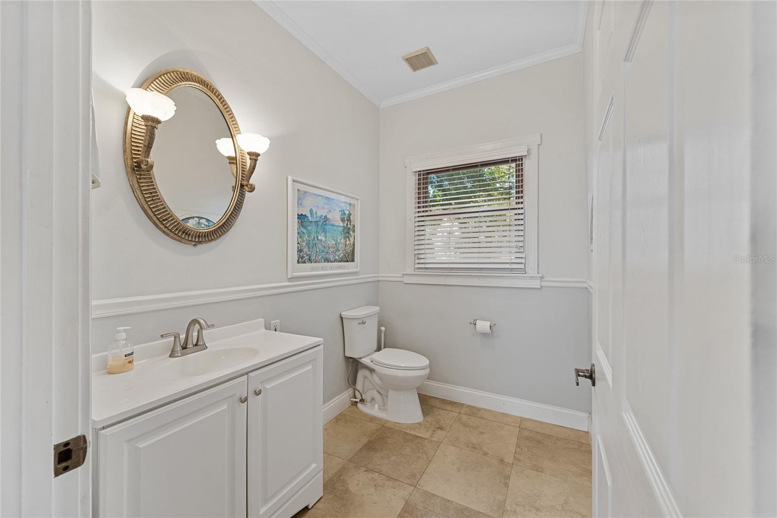 Image 19 of 44 For 272 Warren Avenue