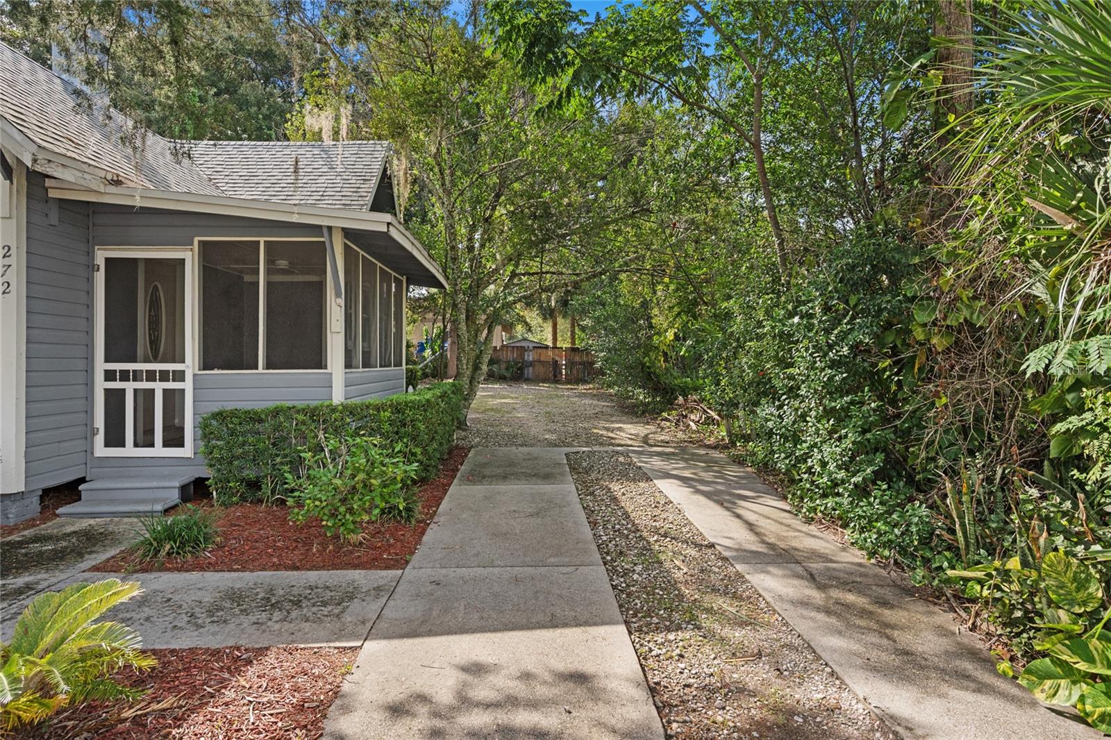 Image 24 of 44 For 272 Warren Avenue