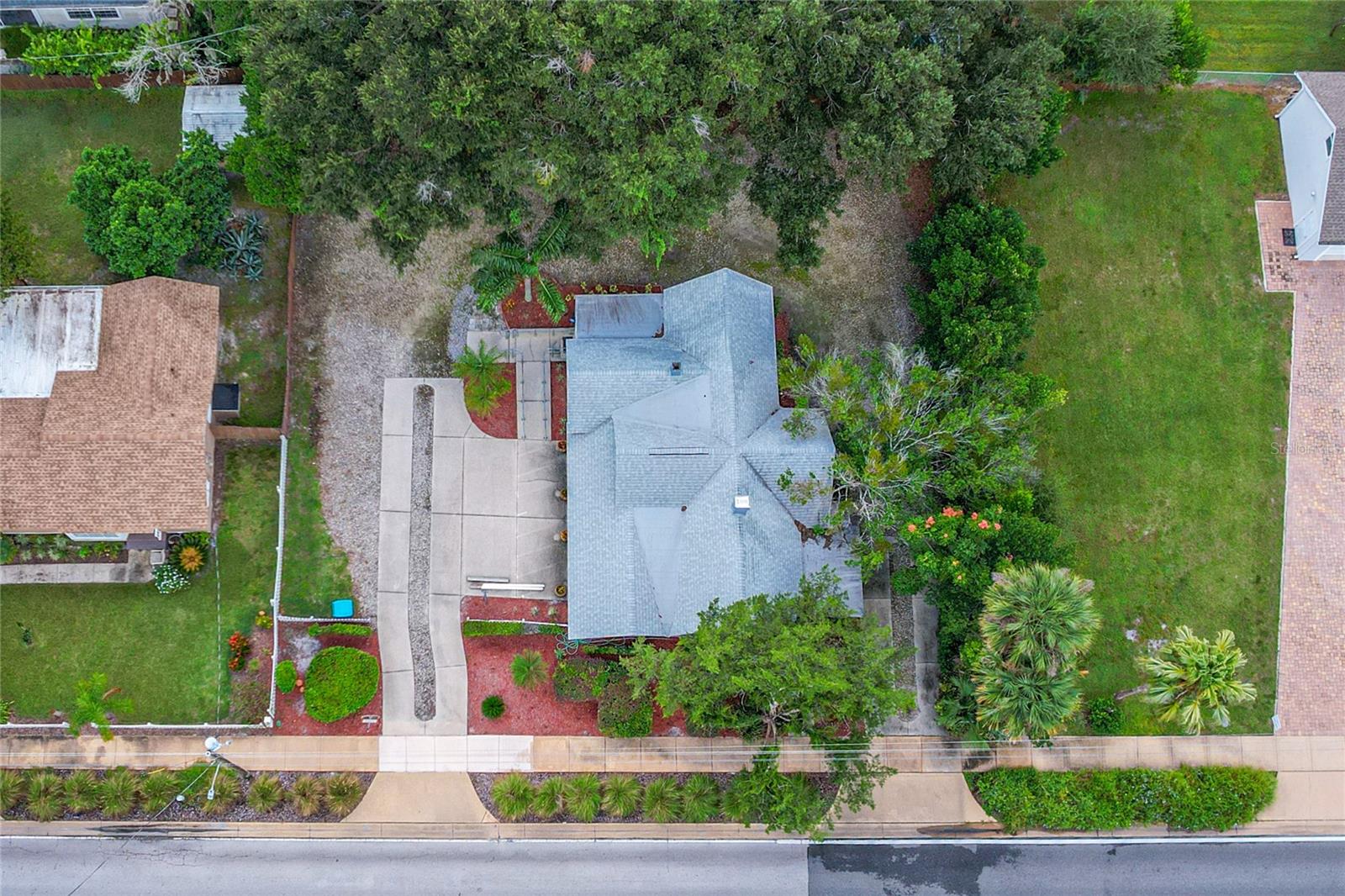 Image 28 of 44 For 272 Warren Avenue