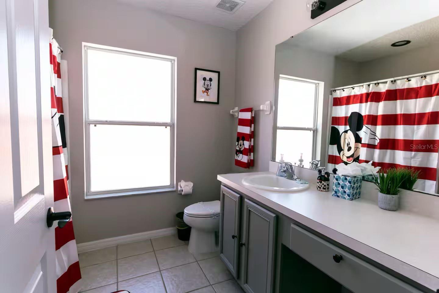 Image 19 of 41 For 251 Hypolita Avenue