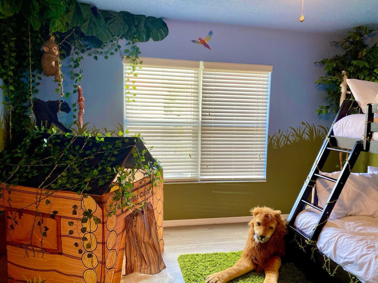 Image 22 of 41 For 251 Hypolita Avenue