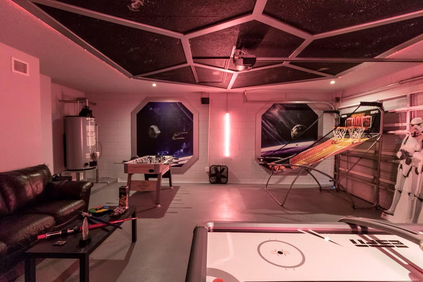 Image 26 of 41 For 251 Hypolita Avenue